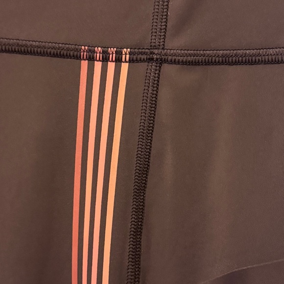 Lululemon Speed Light Yoga Leggings Brown with Pink Stripes Size 8 Excellent - Picture 9 of 13